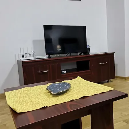 Center Delfina Apartment *